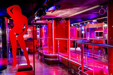 spain strip clubs|The Club 